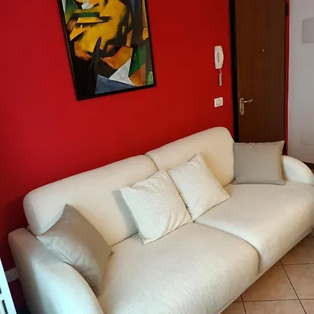 Luna Apartment Cavalcaselle